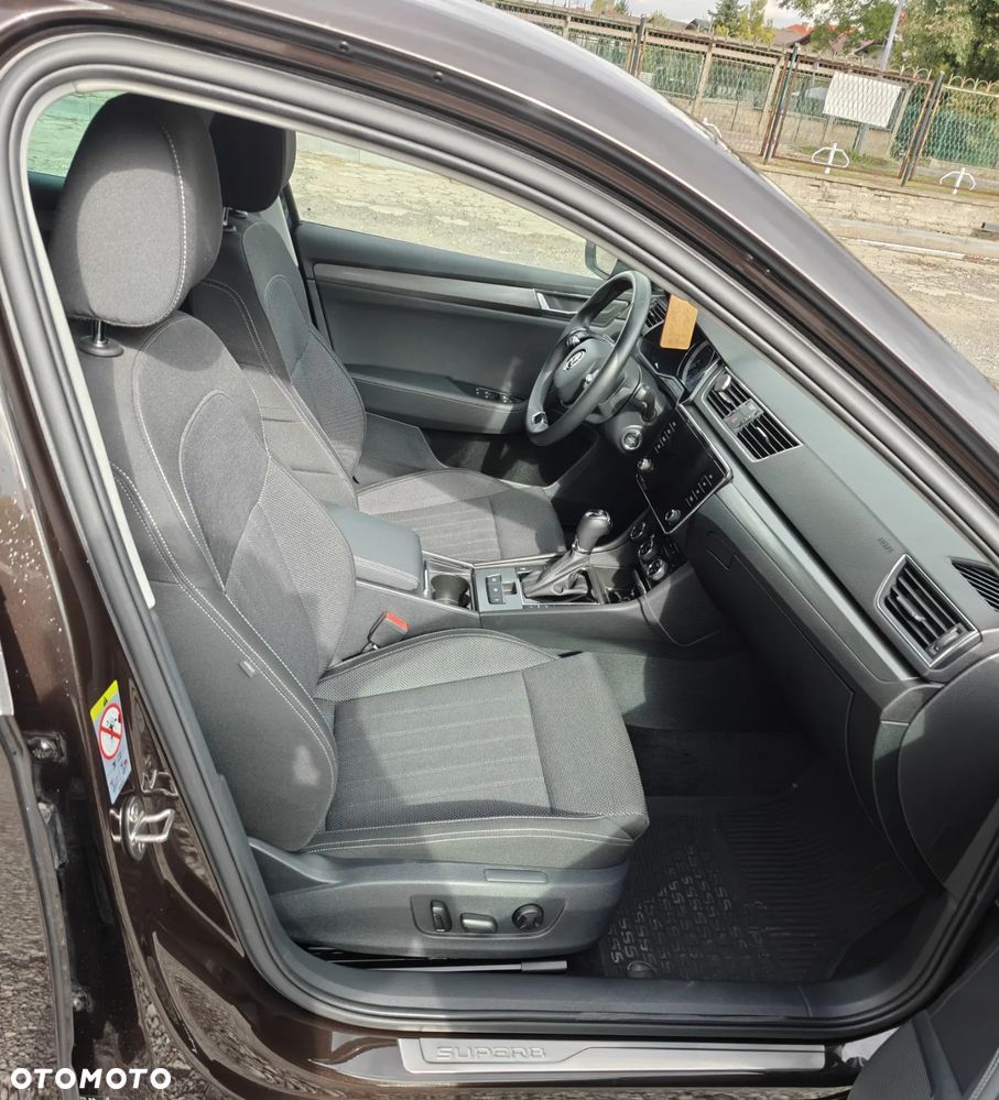 Skoda Superb 2.0 TSI Style DSG - 5