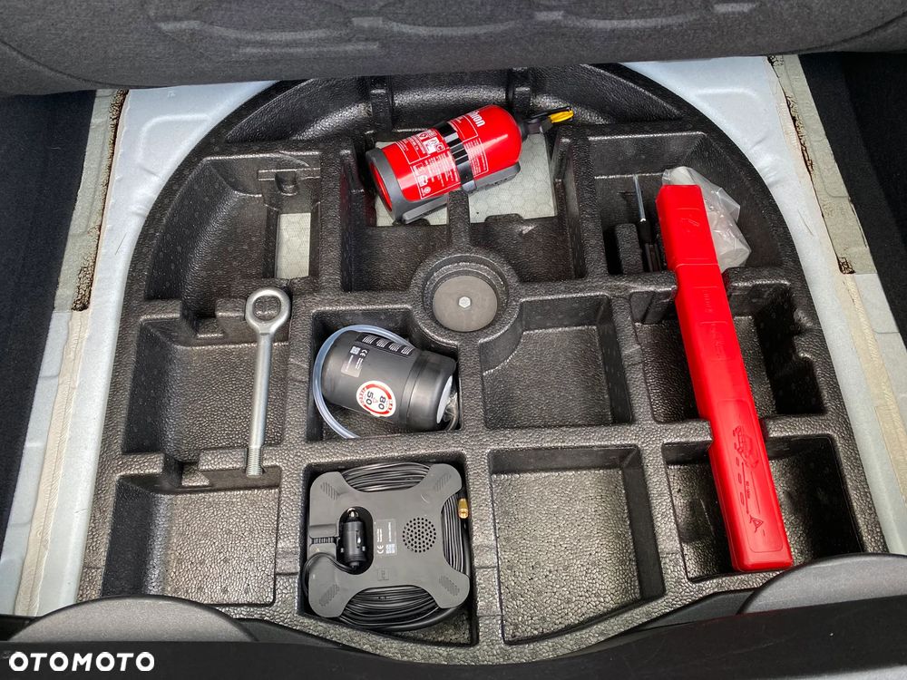 Fiat 500X 1.5 T4 Hybrid Sport DCT - 19