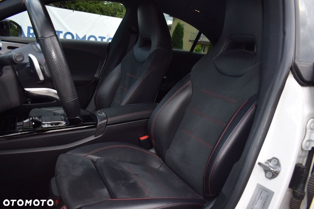 Mercedes-Benz CLA 220 AMG Line 7G-DCT - 9