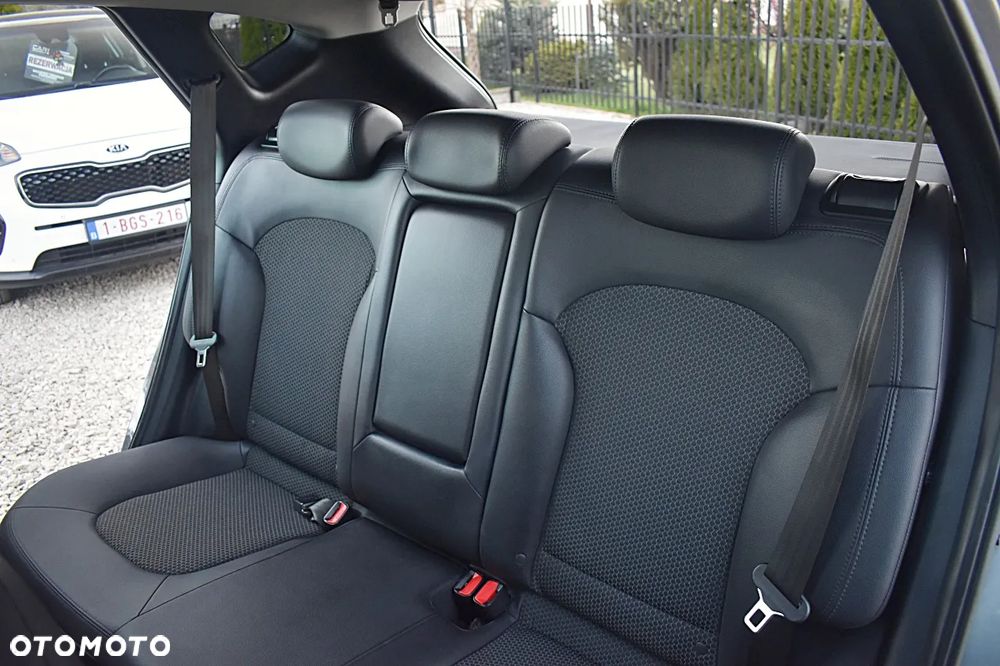 Hyundai ix35 1.6 2WD blue Style - 20