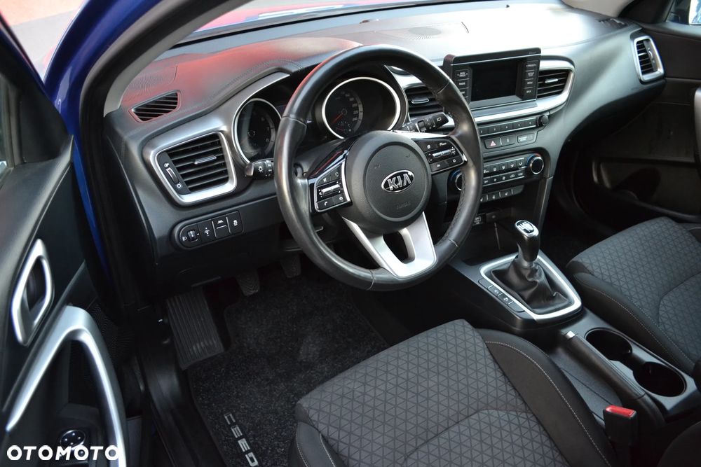 Kia Ceed 1.4 T-GDI M - 7
