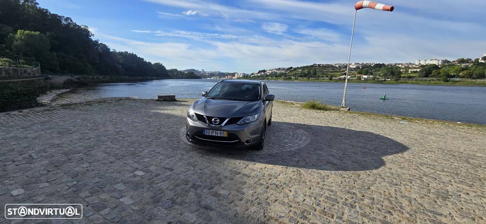 Nissan Qashqai 1.5 dCi N-Connecta - 4
