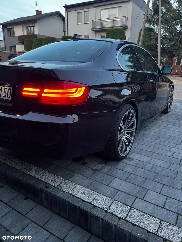 BMW Seria 3 330d - 8