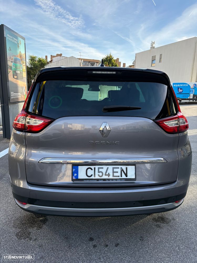 Renault Grand Scénic - 11