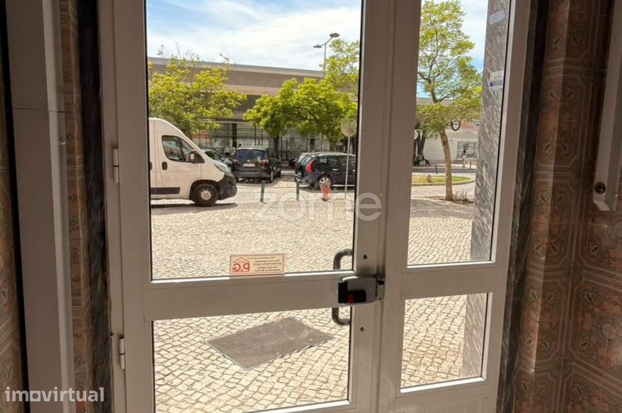 Apartamento T2 para venda em Agualva-Cacém - Grande imagem: 2/26