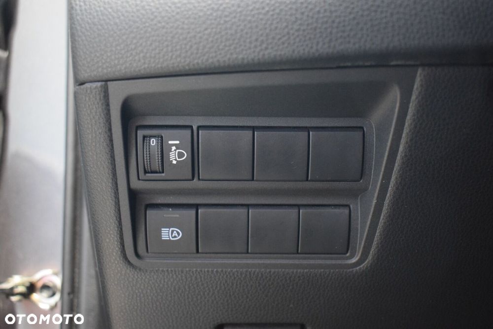 Toyota Yaris - 13