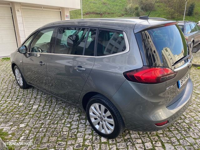 Opel Zafira 1.4 T Dynamic GPL - 15