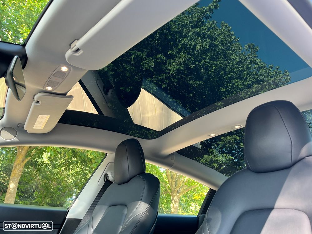 Tesla Model 3 - 15