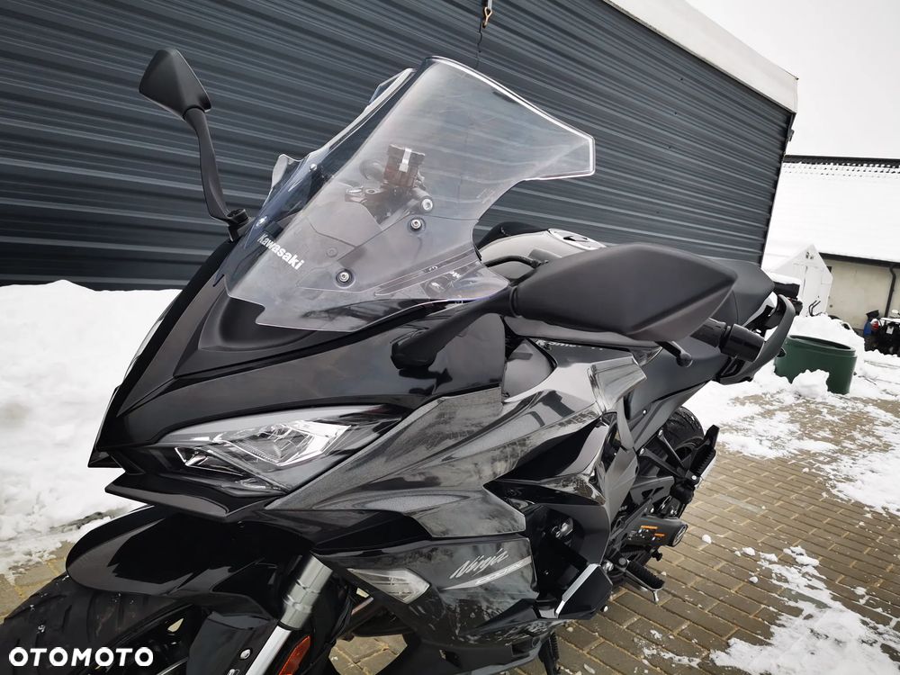 Kawasaki Ninja 1000 SX - 11