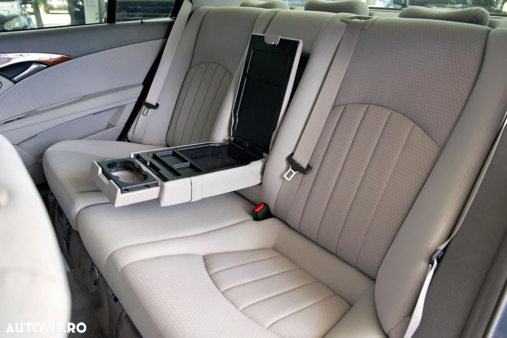 Mercedes-Benz E 200 Kompressor Automatik Elegance - 24