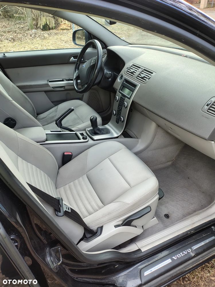 Volvo S40 1.8 Momentum - 10