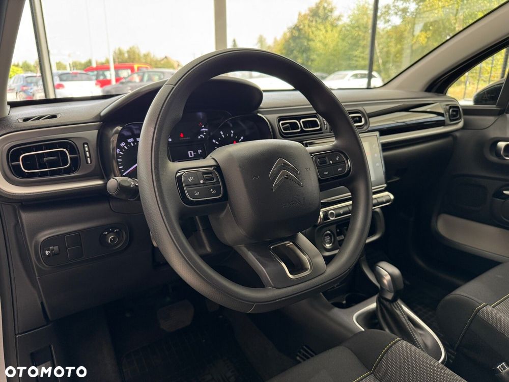 Citroën C3 1.2 PureTech Shine EAT6 - 8
