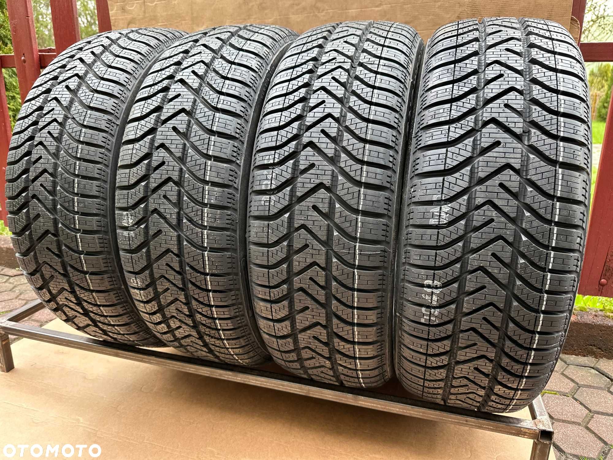 Opony Pirelli SNOWCONTROL 195/55R17 92H NOWE 2022 - 1