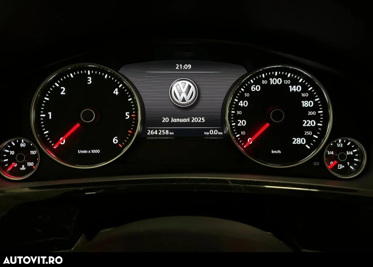Volkswagen Touareg - 8