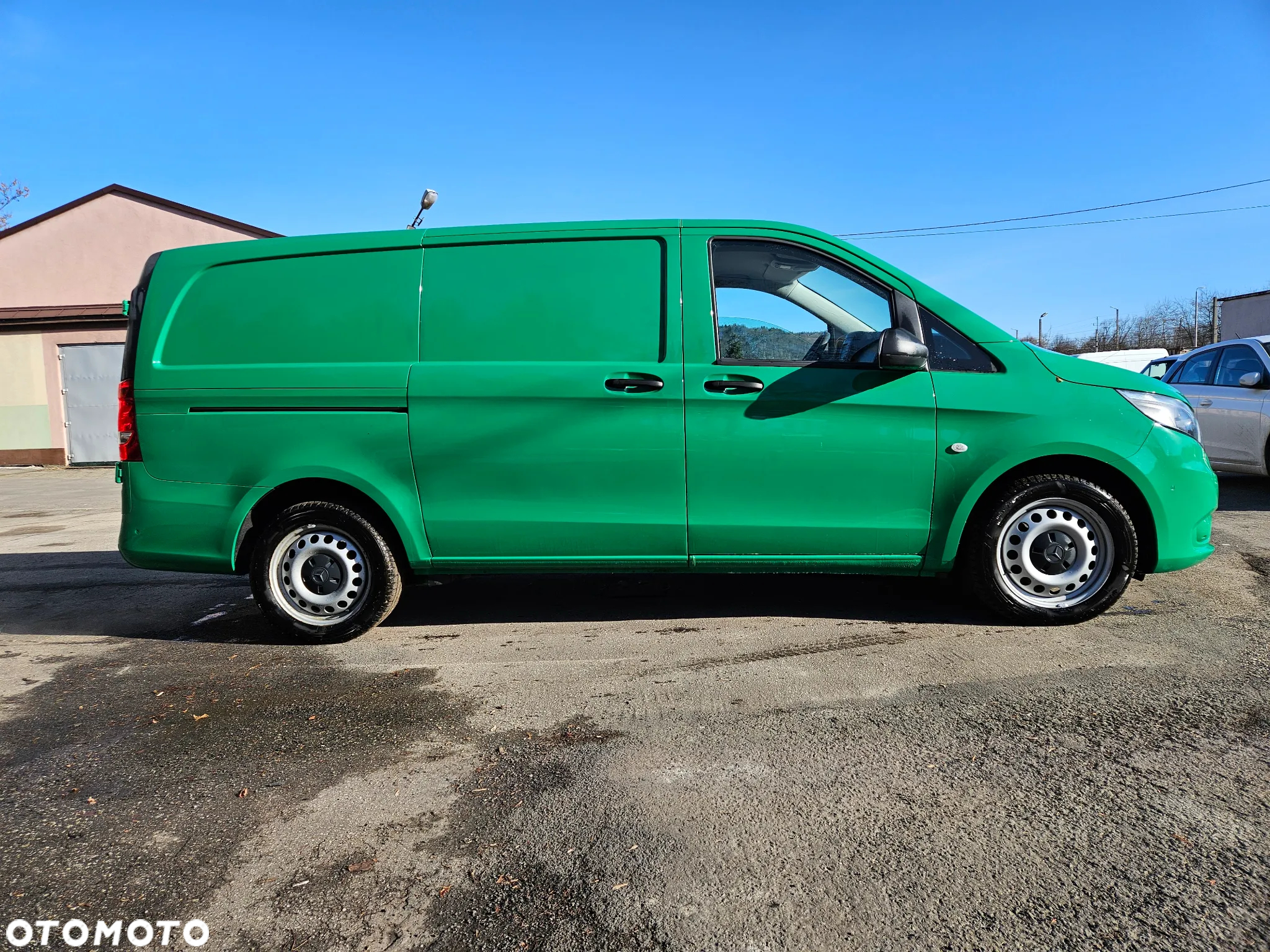 Mercedes-Benz Vito 4x4 automat 190ps long navi klima hak rej.04/ 2020 - 9