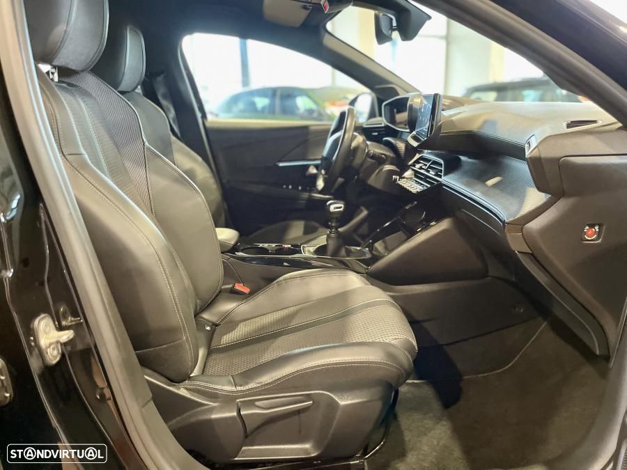 Peugeot 208 1.5 BlueHDi GT Line - 27