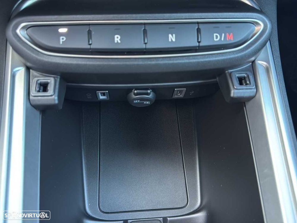 Jeep Avenger 1.2 e-Hybrid Altitude DCT - 15