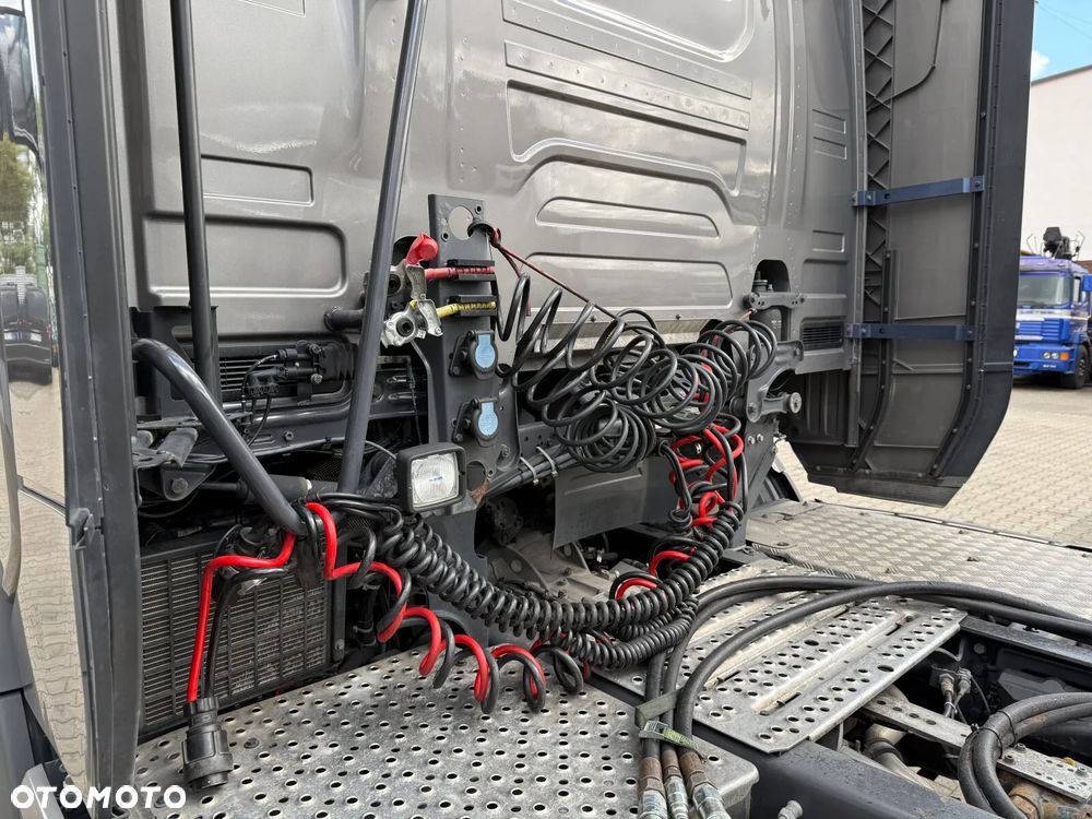 Scania R530 V8 6x2 EURO6 CIĄGNIK SIODŁOWY Z HYDRAULIKĄ - 17