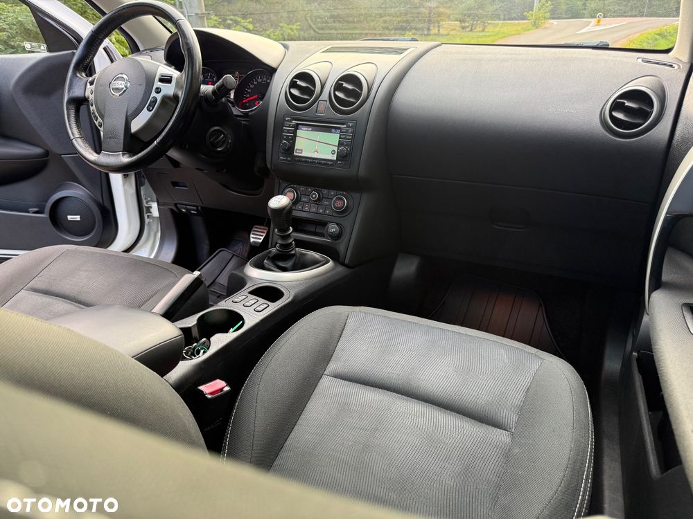 Nissan Qashqai+2 2.0 Tekna - 23