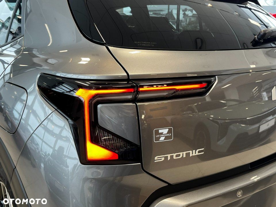 Kia Stonic - 22