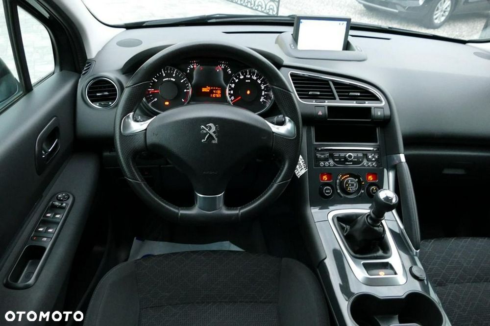 Peugeot 3008 1.2 PureTech GPF Allure S&S - 25