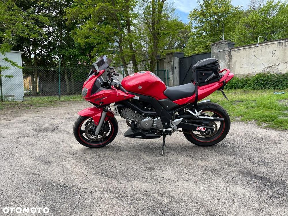Suzuki SV - 11