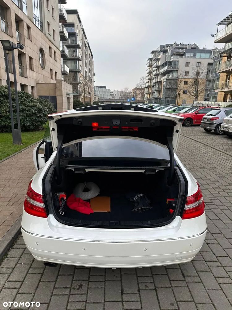 Mercedes-Benz Klasa E - 18