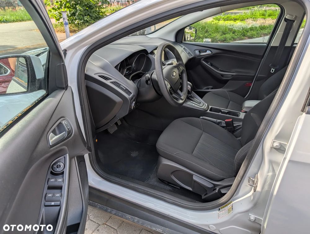 Ford Focus - 19