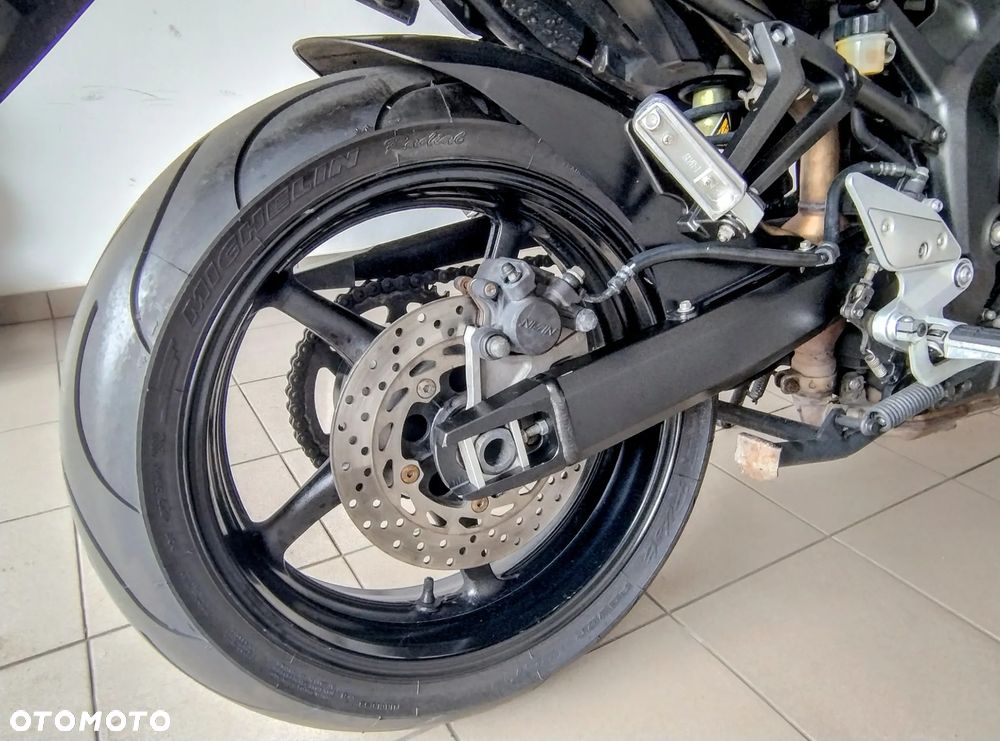 Yamaha FZ6 - 16