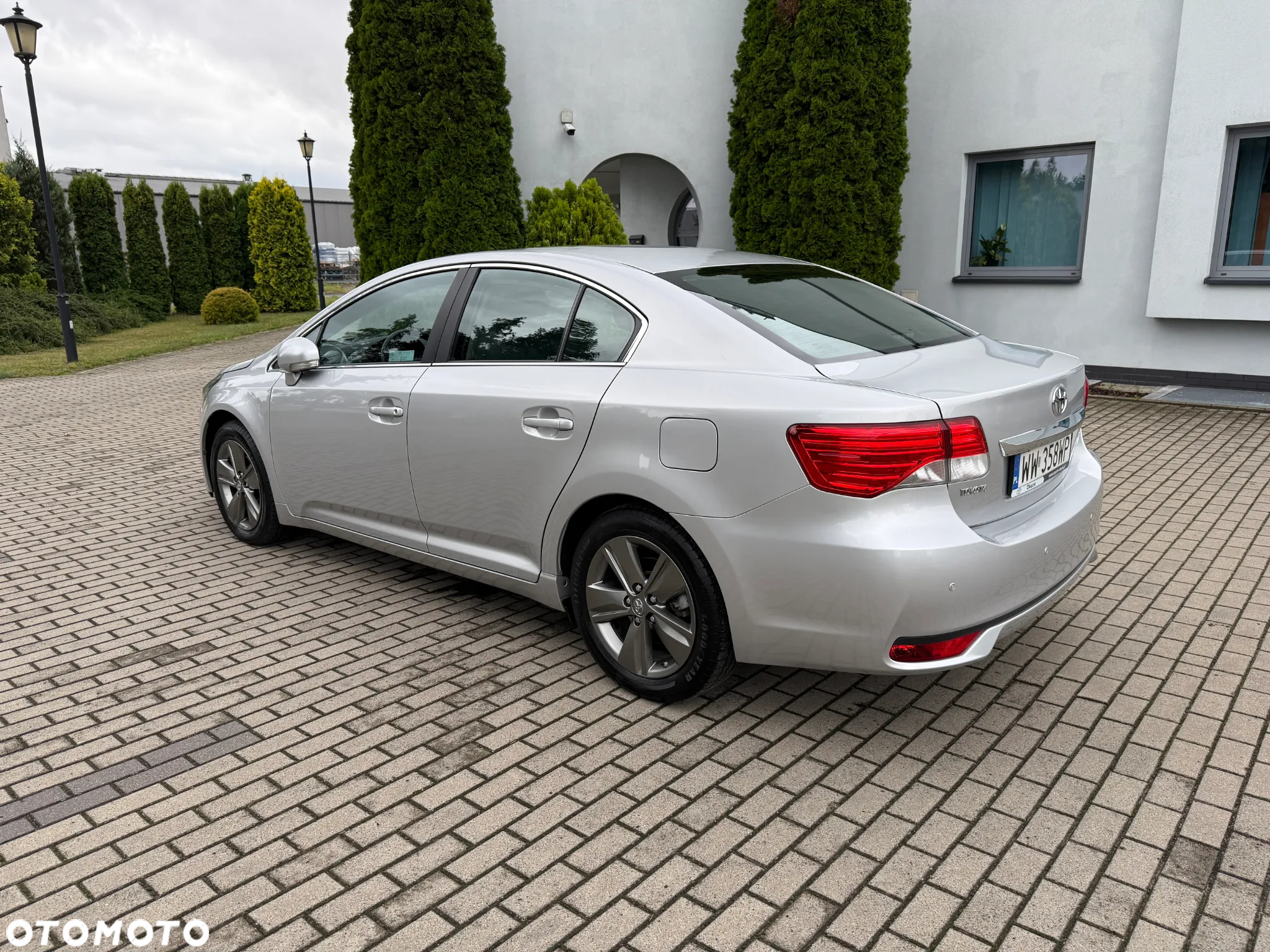 Toyota Avensis 2.0 Prestige - 4
