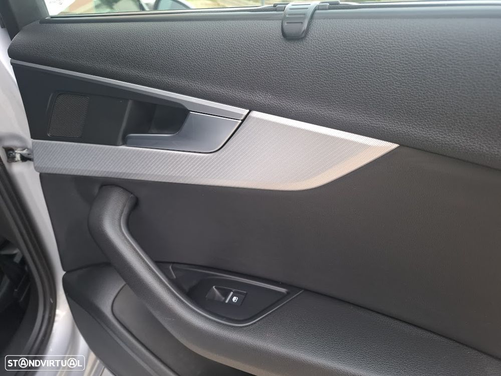 Audi A4 Avant 2.0 TDI S-line - 38