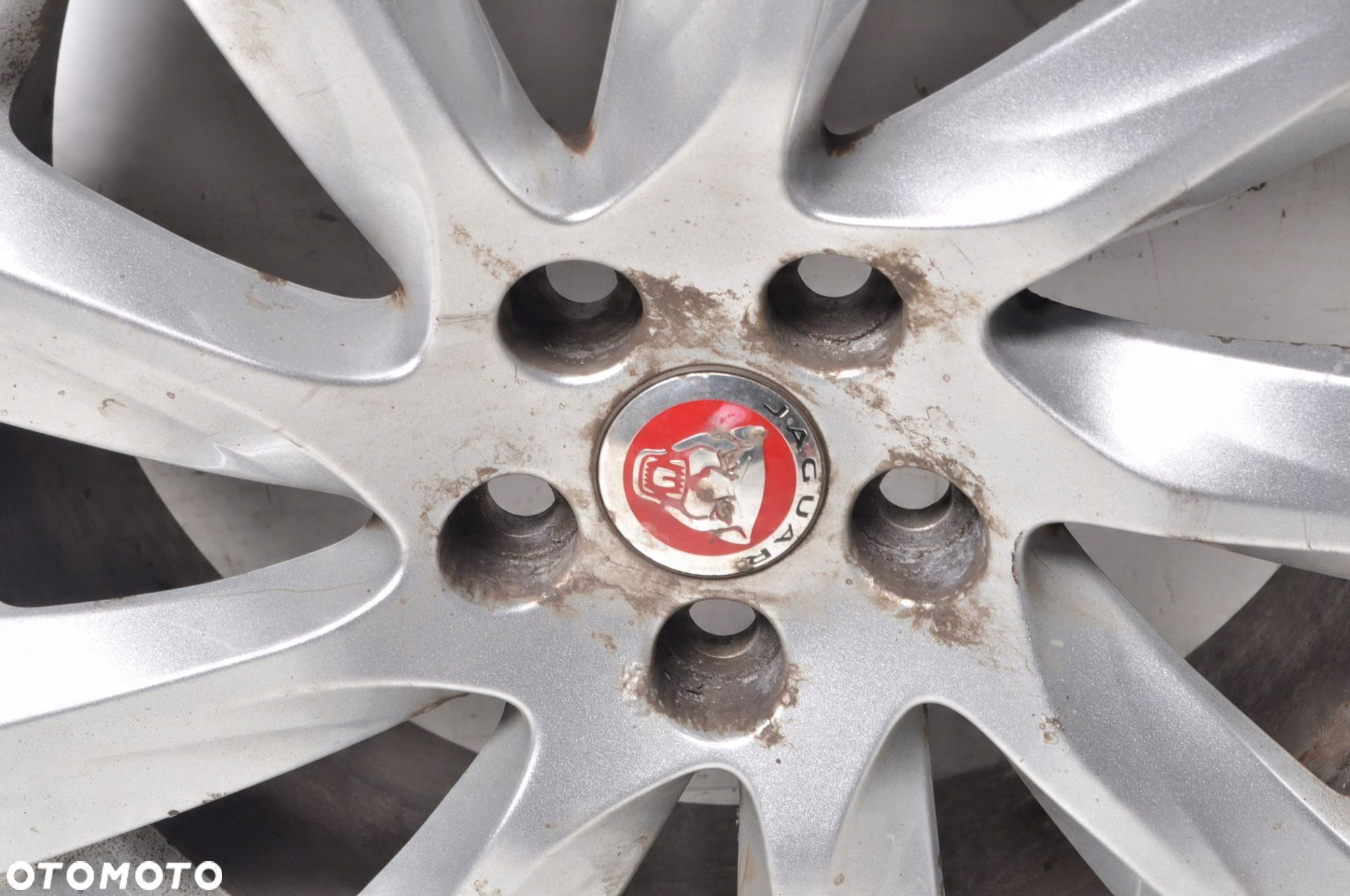 JAGUAR XE X760 XF X260 FELGI ALUMINIOWE R17 7.5J 5X108 ET45 GX63-1007-CB - 4