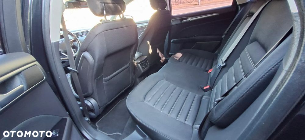 Ford Mondeo SW 2.0 EcoBlue Titanium - 20