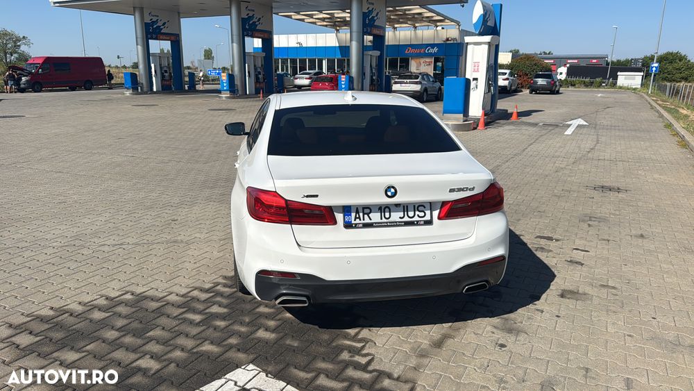 BMW Seria 5 530d xDrive AT - 3