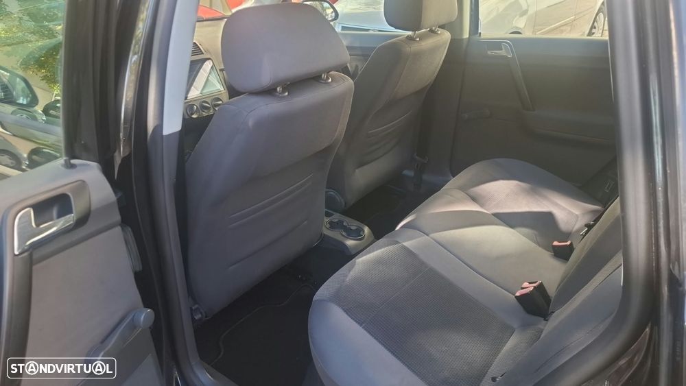 VW Polo 1.4 TDi Confortline - 13