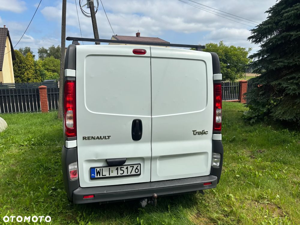 Renault Trafic II - 11
