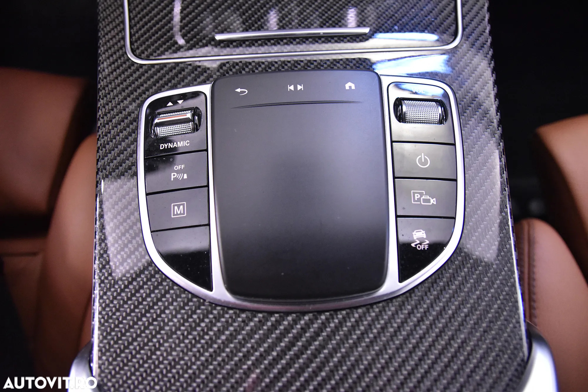 Mercedes-Benz GLC Coupe 300 e 4Matic 9G-TRONIC AMG Line - 17