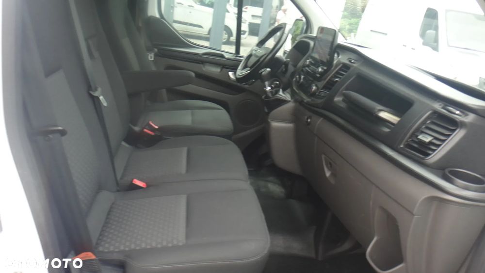 Ford TRANSIT - 11