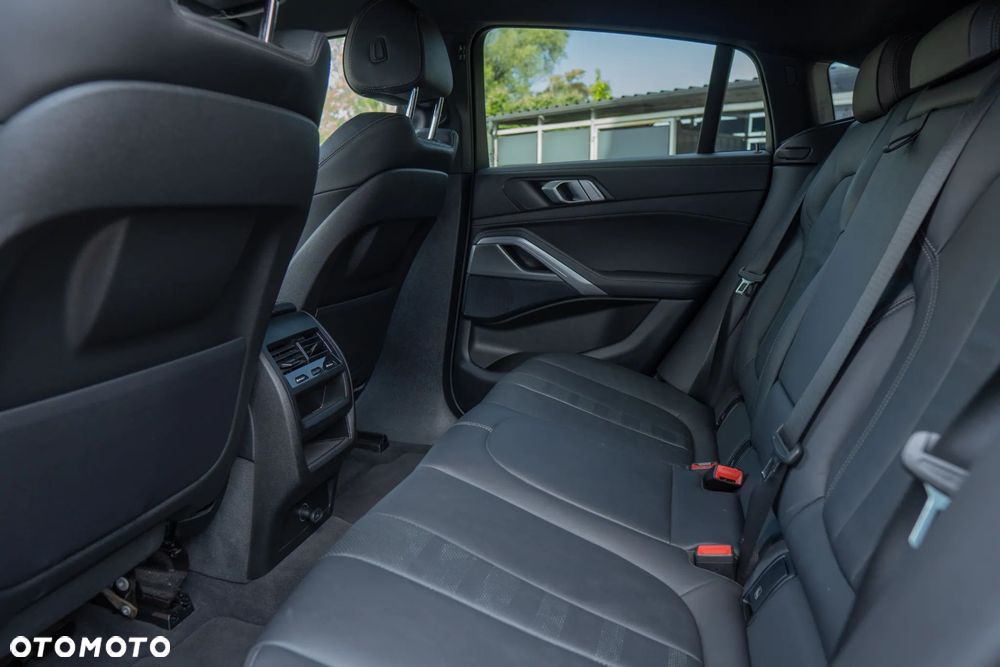 BMW X6 - 9
