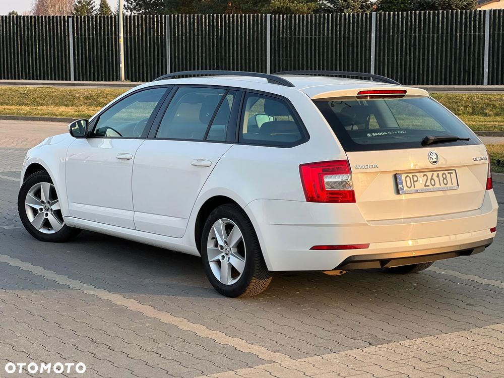 Skoda Octavia 1.4 TSI Ambition - 6