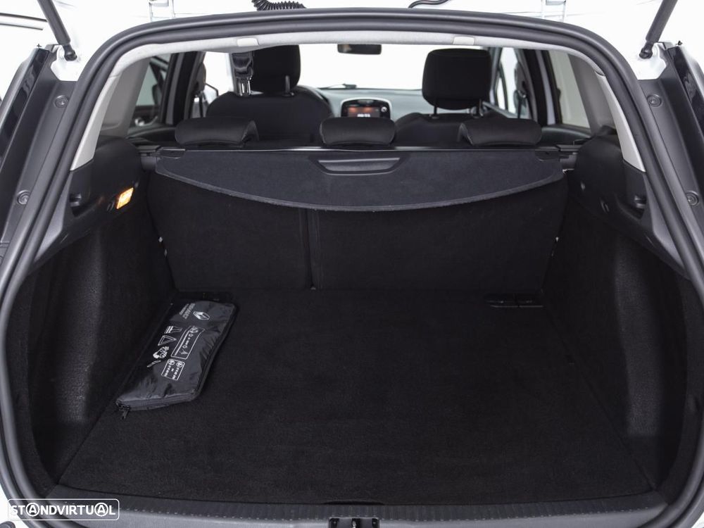 Renault Clio Sport Tourer 1.5 dCi Limited - 10