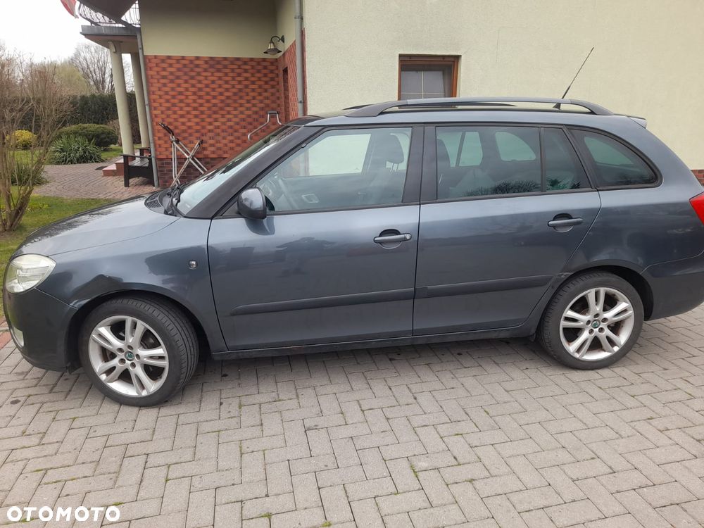 Skoda Fabia 1.6 16V Sport - 5