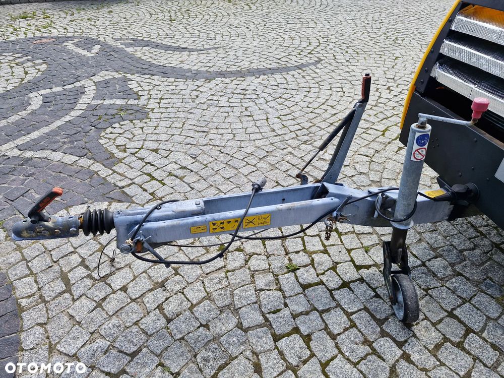 Compair M31 - 8