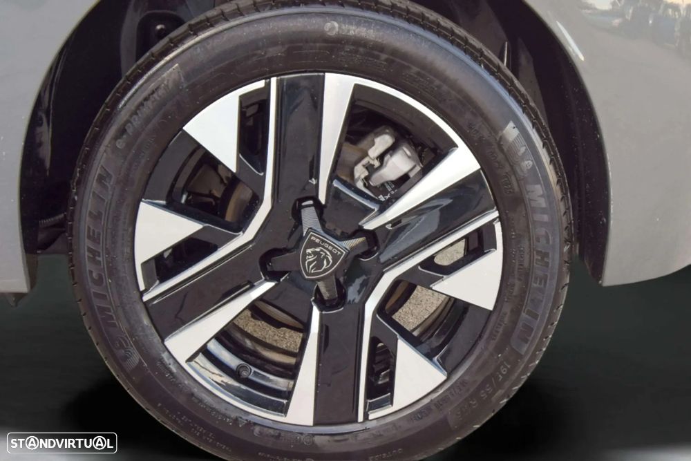 Peugeot 208 1.2 Hybrid Allure e-DCS6 - 8