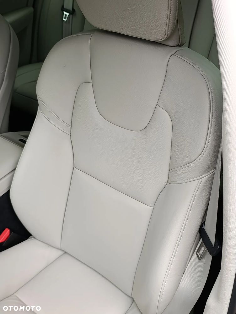 Volvo S60 - 17