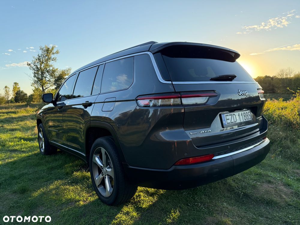 Jeep Grand Cherokee - 4