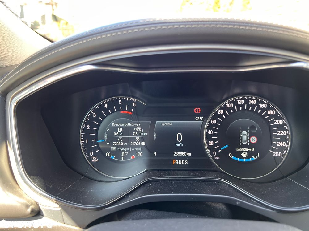 Ford Mondeo Vignale 2.0 TDCi PowerShift - 23