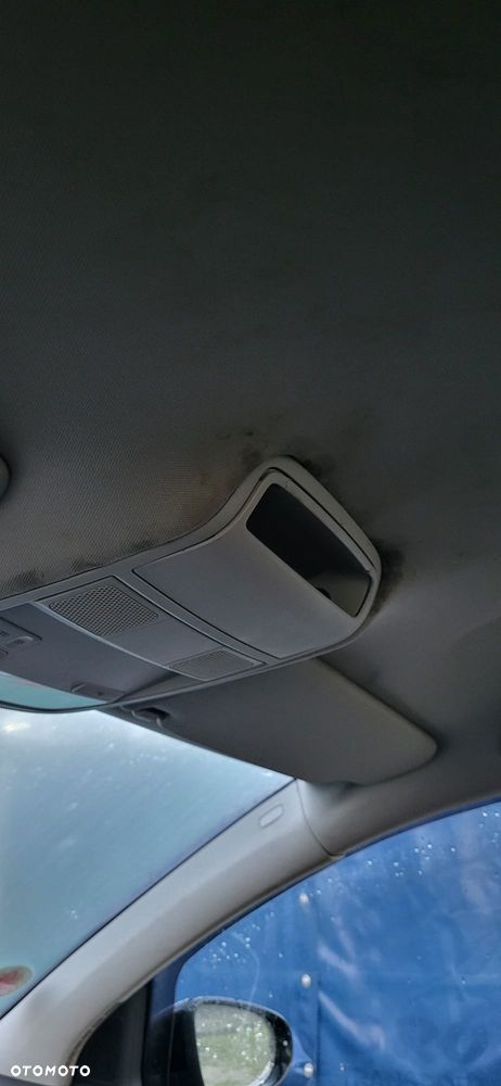 Volkswagen Golf - 10