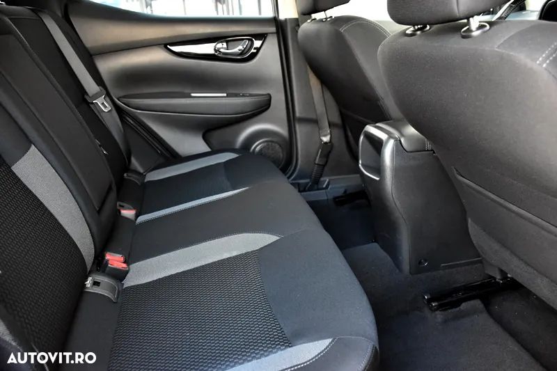 Nissan Qashqai 1.7 dCi Xtronic ALL-MODE 4x4i N-CONNECTA - 18