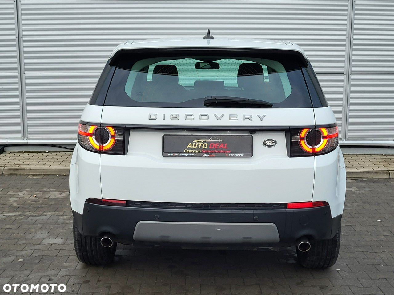 Land Rover Discovery Sport - 12